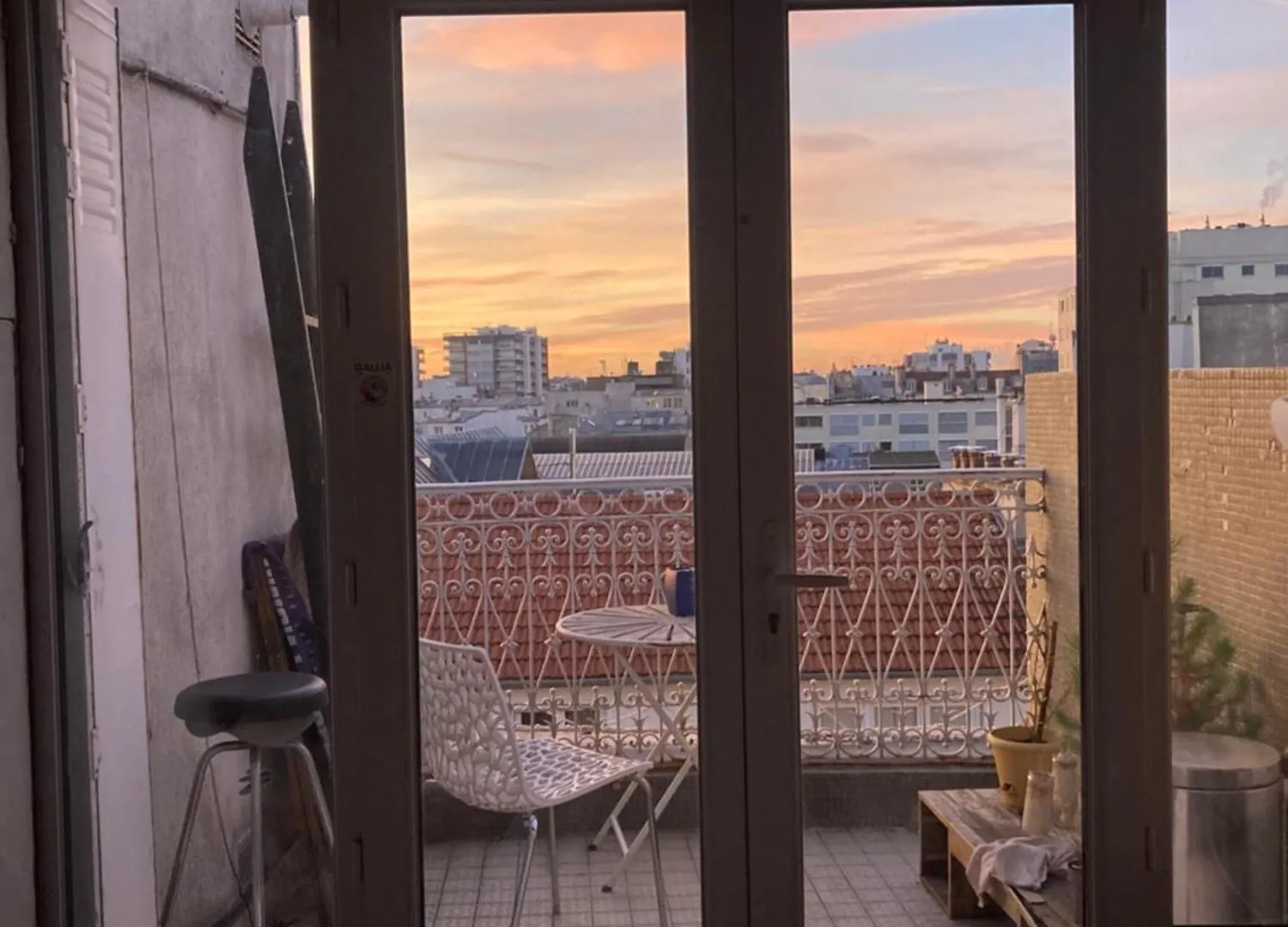 Nice 2 Bedrooms Flat In The Center Of Paris With Terrasse And Incredible View